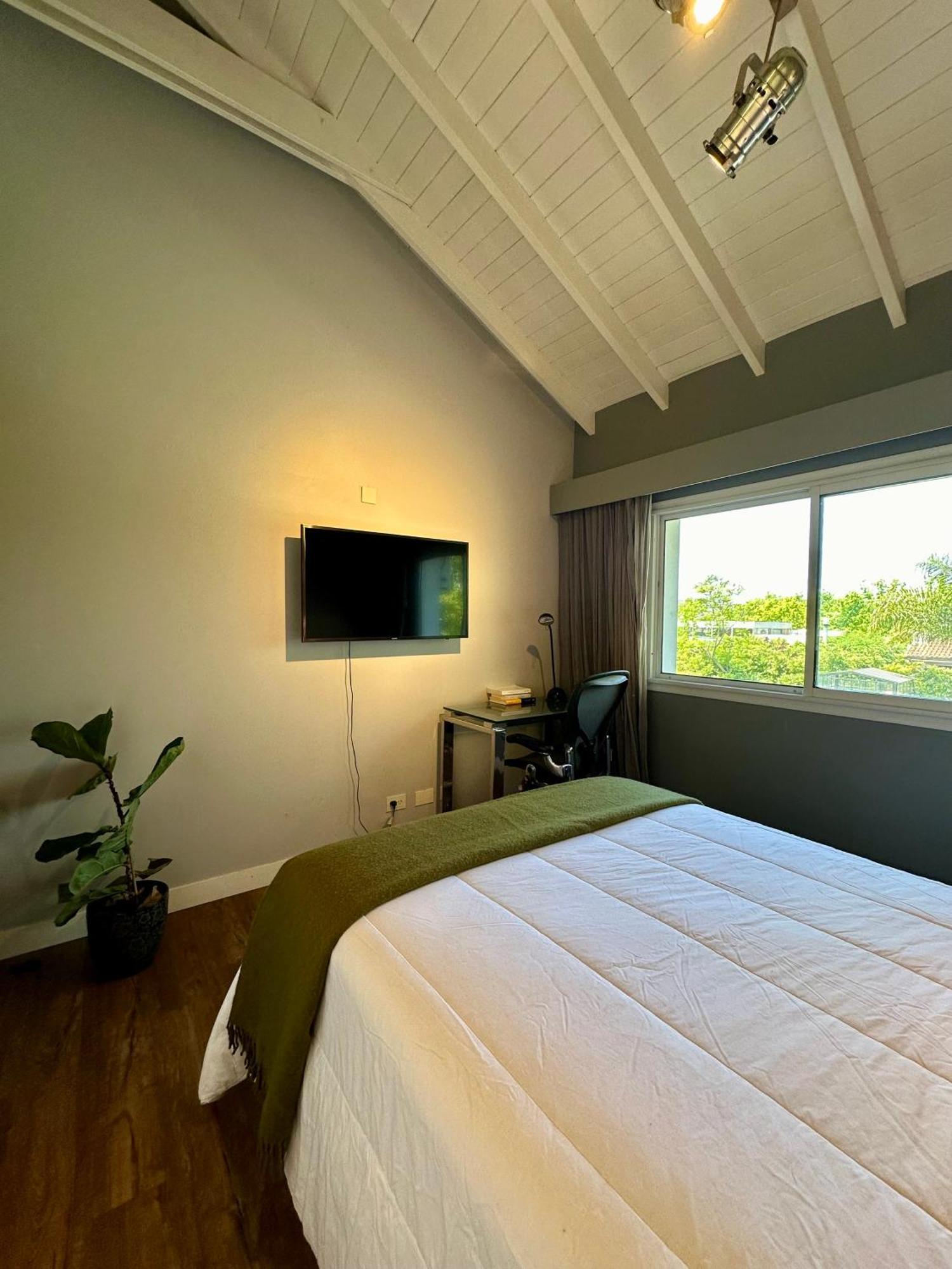 Exclusiva Casa Con Cava Privada, Piscina Y Ascensor Villa General Pacheco Luaran gambar
